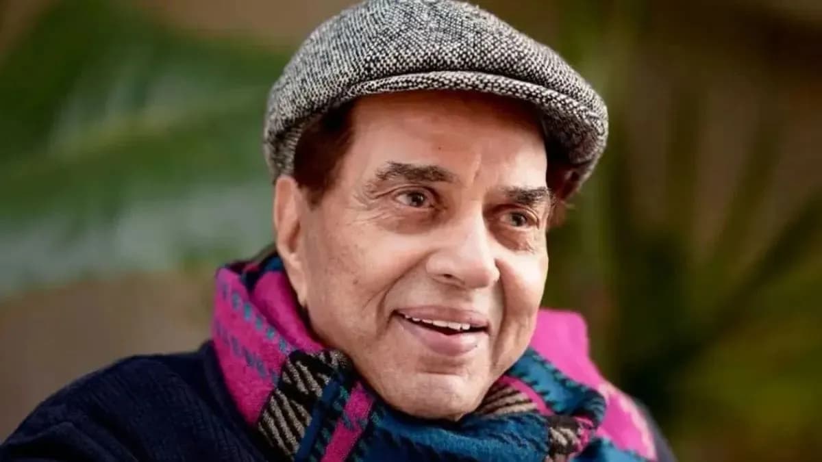 He-Man Dharmendra returns home after hospital stay; continues recovery under medical care