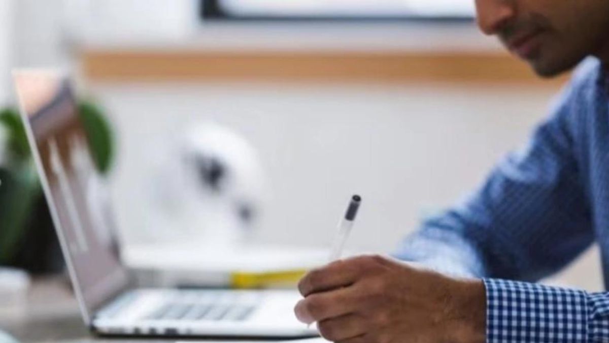 Higher Education Department Issues Order To Coaching Centres, Asking Them To Conduct Classes Online