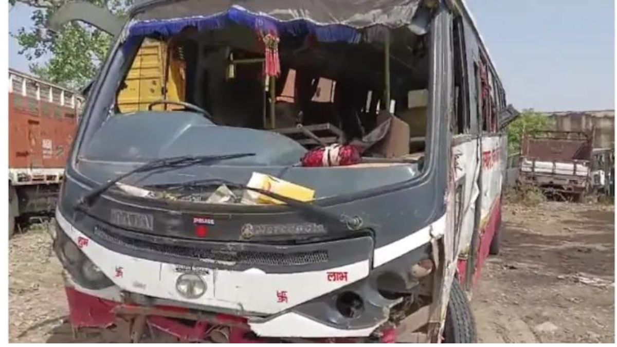 Two dead six injured in bus-truck collision in Rajasthan’s Bharatpur